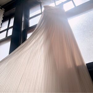 Angelic Grecian, Long Pleated Floaty Creame Dress S